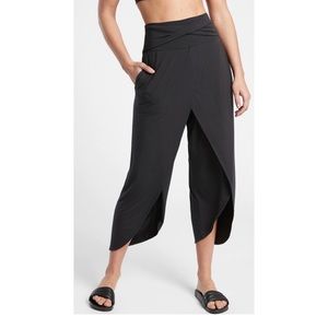 Athleta Release Pant Black Athletic L